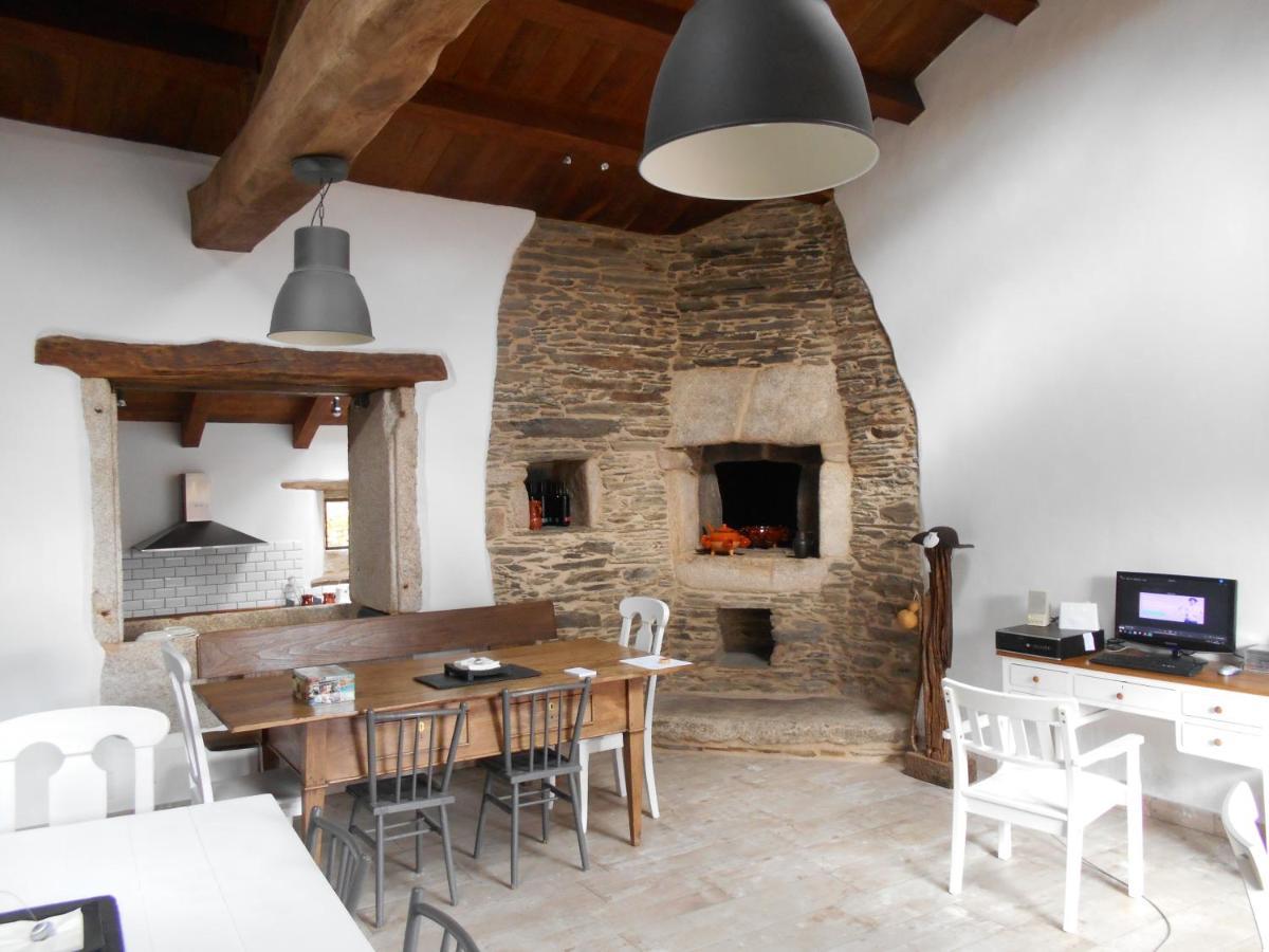 Albergue O Xistral Abadín Екстериор снимка