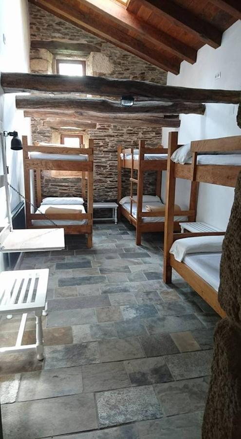 Albergue O Xistral Abadín Екстериор снимка